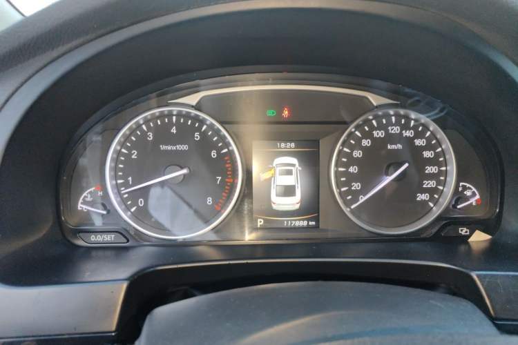 Used Geely Auto Emgrand GT 2015 1.8T Flagship Model Instrument Cluster