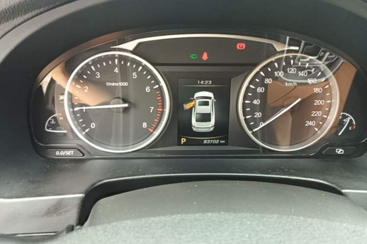 Used Geely Auto Emgrand GT 2015 1.8T Flagship Model Instrument Cluster