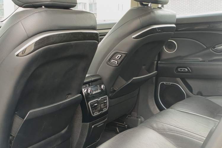 Used Geely Auto Emgrand GT 2015 1.8T Flagship Model Interior 8