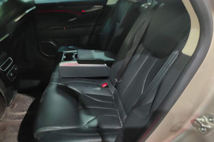 Used Geely Auto Emgrand GT 2015 1.8T Premium Model Left Rear Seat