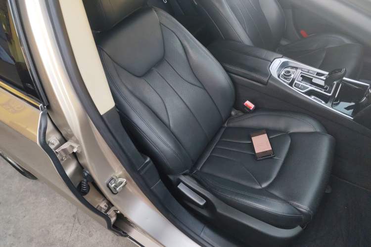 Used Geely Auto Emgrand GT 2015 2.4L Comfort Model Right Front Seat