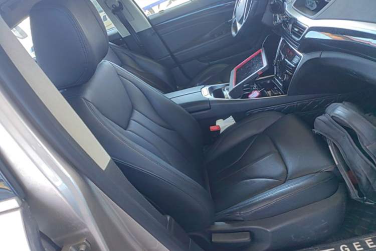Used Geely Auto Emgrand GT 2015 2.4L Standard Edition Right Front Seat