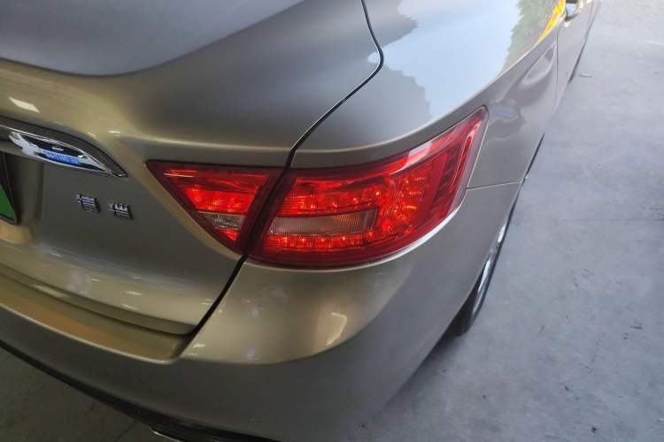 Used Geely Auto Emgrand GT 2015 2.4L Comfort Model Right Rear Taillight