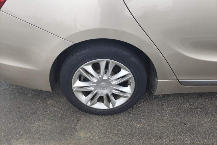 Used Geely Auto Emgrand GT 2015 2.4L Comfort Model Right Rear Wheel Hub