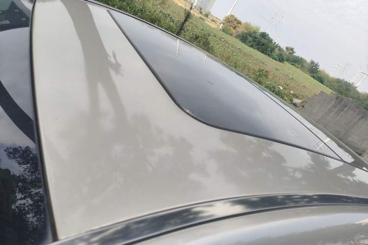 Used Geely Auto Emgrand GT 2015 2.4L Comfort Model Roof
