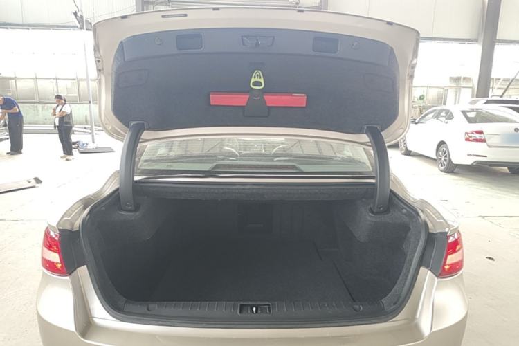 Used Geely Auto Emgrand GT 2015 2.4L Comfort Model Trunk