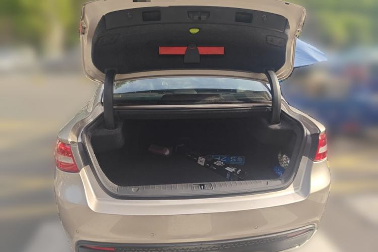 Used Geely Auto Emgrand GT 2015 1.8T Premium Model Trunk