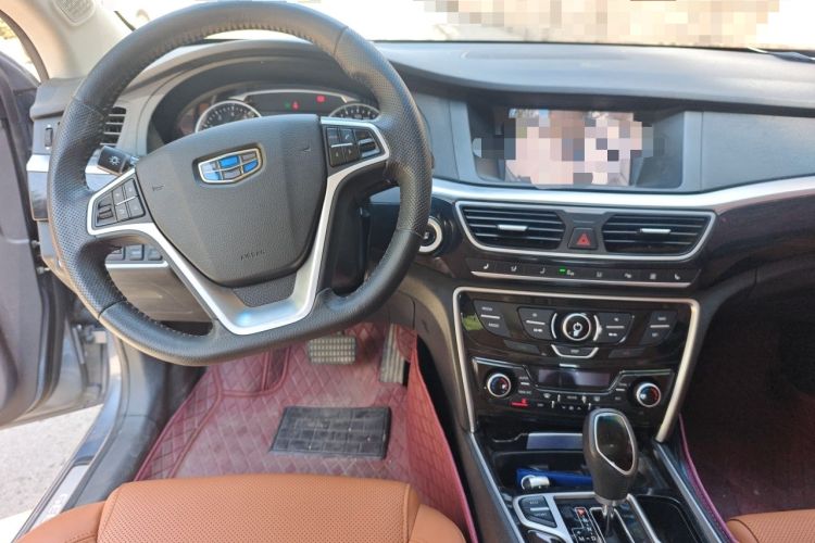 Used Geely Auto Emgrand GT 2015 1.8T Flagship Model Center Console