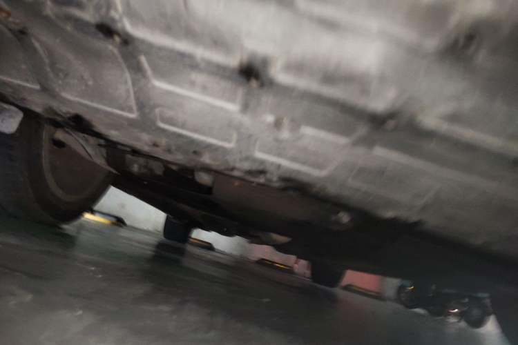 Used Geely Auto Emgrand GT 2015 1.8T Flagship Model Chassis Front
