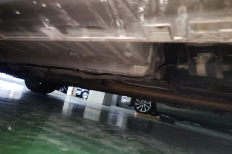 Used Geely Auto Emgrand GT 2015 1.8T Flagship Model Chassis Rear Left