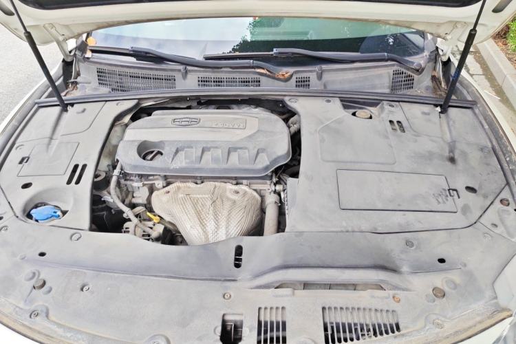 Used Geely Auto Emgrand GT 2015 2.4L Comfort Model Engine Bay