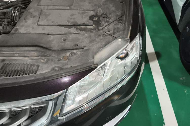 Used Geely Auto Emgrand GT 2015 Diplomatic Limited Edition 1.8T Premium Model Engine Bay Left