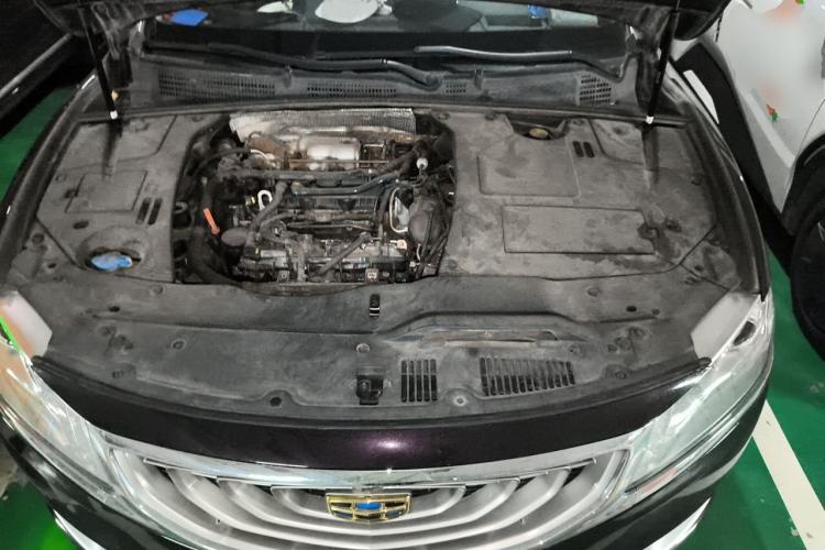 Used Geely Auto Emgrand GT 2015 Diplomatic Limited Edition 1.8T Premium Model Engine Bay