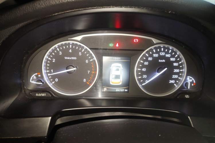 Used Geely Auto Emgrand GT 2015 1.8T Flagship Model Instrument Cluster