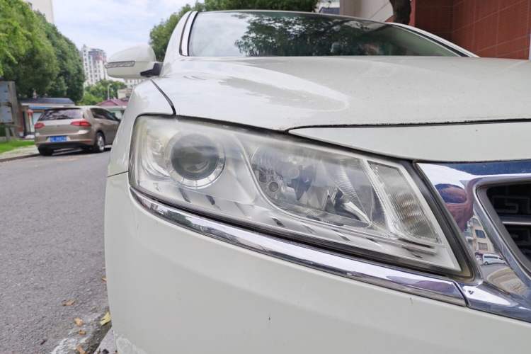 Used Geely Auto Emgrand GT 2015 2.4L Comfort Model Right Front Headlight