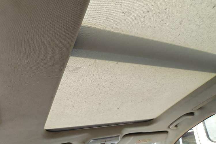 Used Geely Auto Emgrand GT 2015 2.4L Comfort Model Headliner