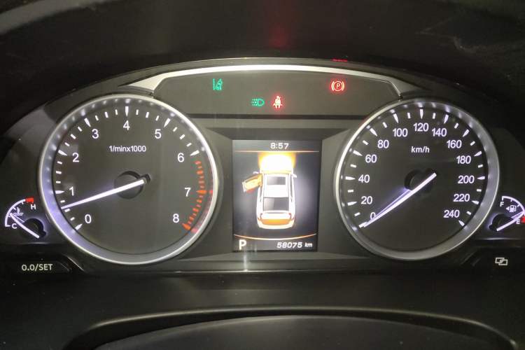 Used Geely Auto Emgrand GT 2015 1.8T Flagship Model Instrument Cluster