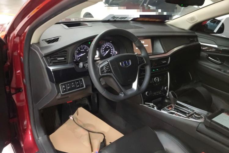Used Geely Auto Emgrand GT 2015 1.8T Flagship Model Interior 2