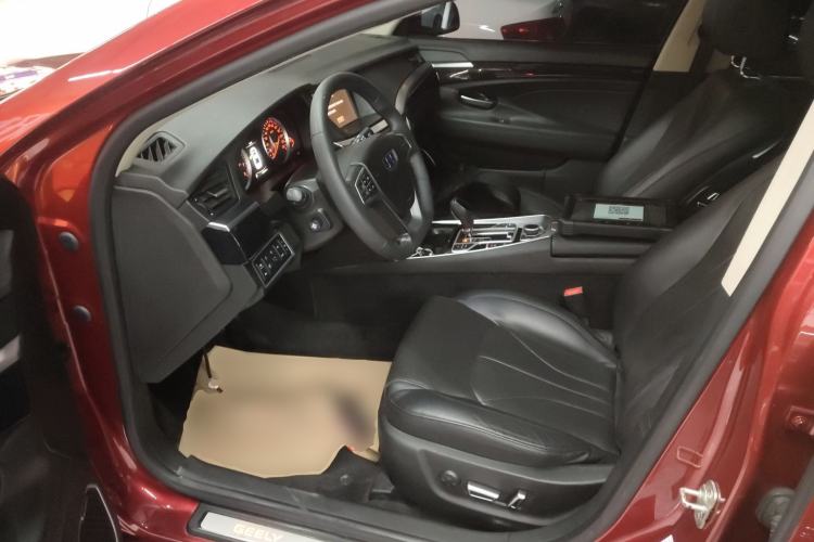 Used Geely Auto Emgrand GT 2015 1.8T Flagship Model Interior 3