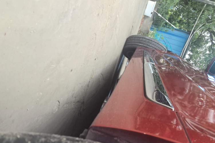 Used Geely Auto Emgrand GT 2015 1.8T Premium Model Left Side Sill