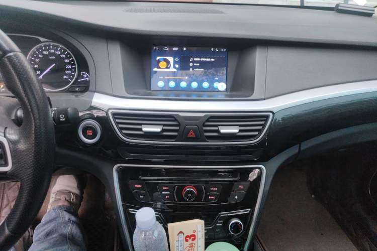 Used Geely Auto Emgrand GT 2015 2.4L Luxury Model Audio And AC Panel