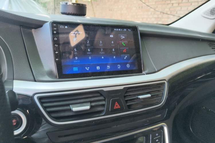Used Geely Auto Emgrand GT 2015 2.4L Comfort Model Audio And AC Panel