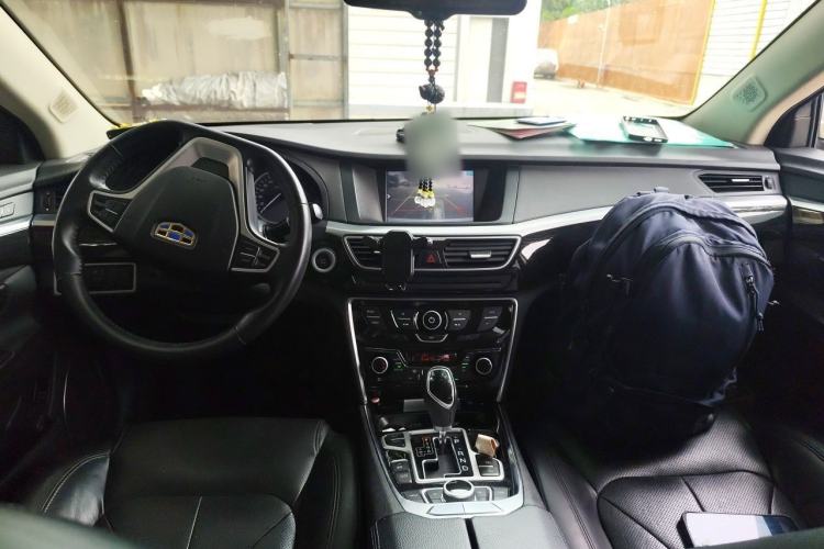 Used Geely Auto Emgrand GT 2015 1.8T Premium Model Center Console