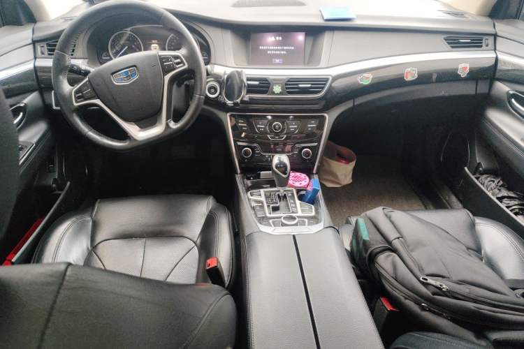 Used Geely Auto Emgrand GT 2015 2.4L Luxury Model Center Console