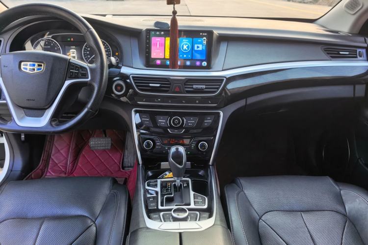 Used Geely Auto Emgrand GT 2015 1.8T Flagship Model Center Console