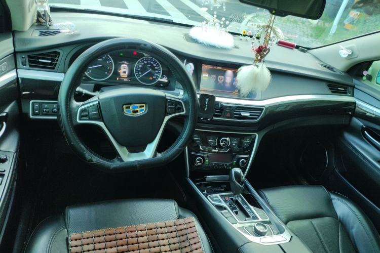 Used Geely Auto Emgrand GT 2015 1.8T Premium Model Center Console