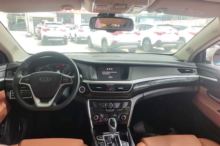 Used Geely Auto Emgrand GT 2015 1.8T Premium Model Center Console