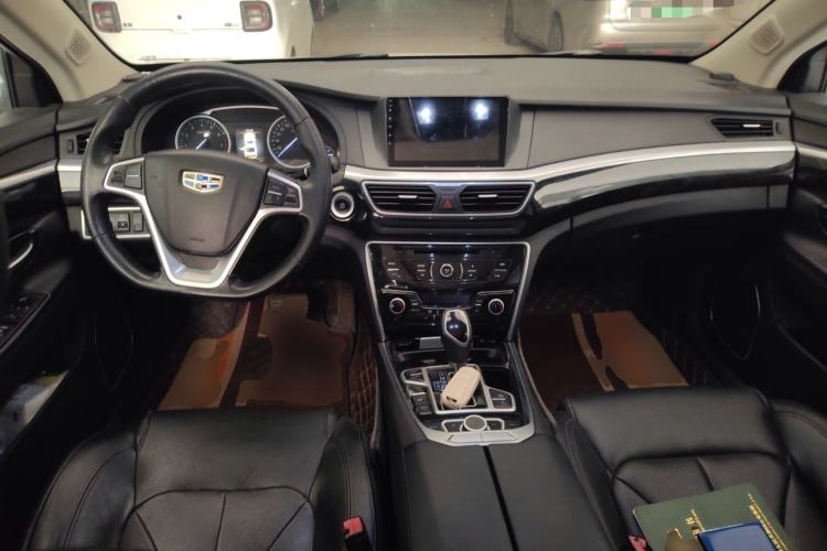 Used Geely Auto Emgrand GT 2015 1.8T Comfort Model Center Console