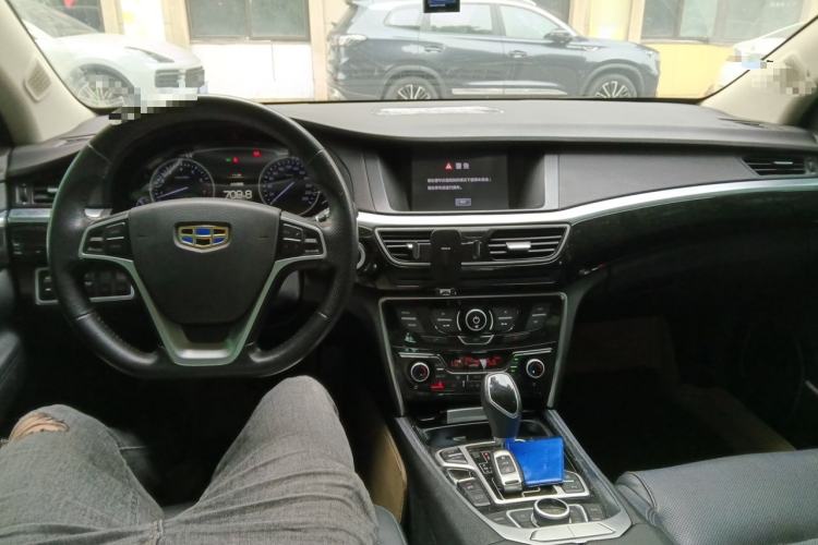 Used Geely Auto Emgrand GT 2015 1.8T Premium Model Center Console