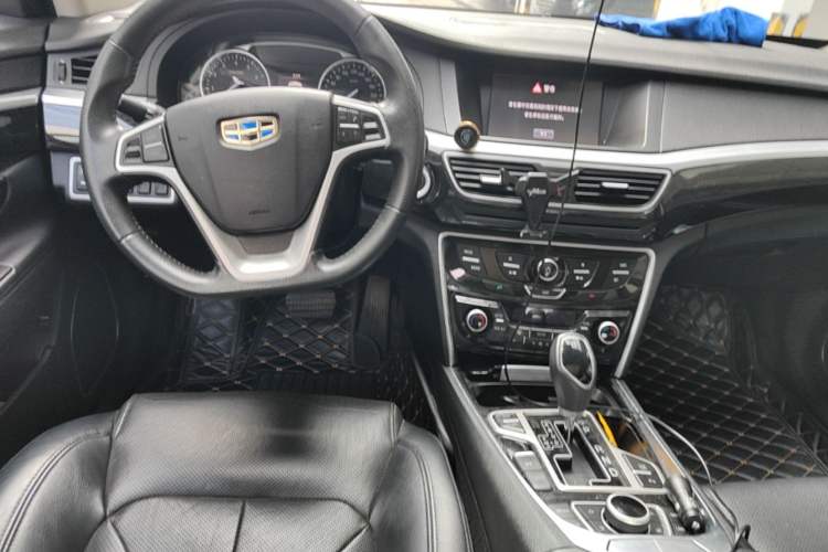 Used Geely Auto Emgrand GT 2015 1.8T Comfort Model Center Console