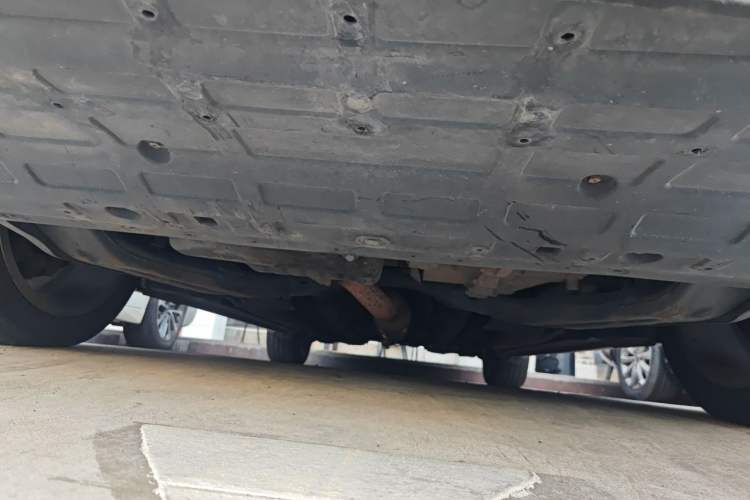 Used Geely Auto Emgrand GT 2015 1.8T Premium Model Chassis Front