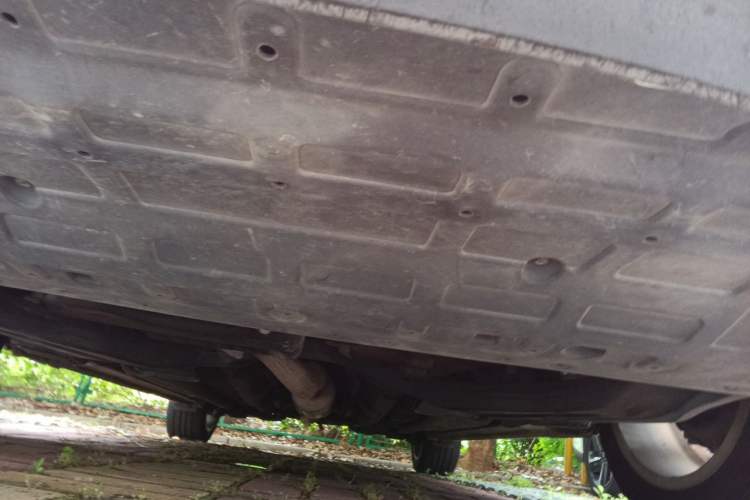 Used Geely Auto Emgrand GT 2015 1.8T Premium Model Chassis Front