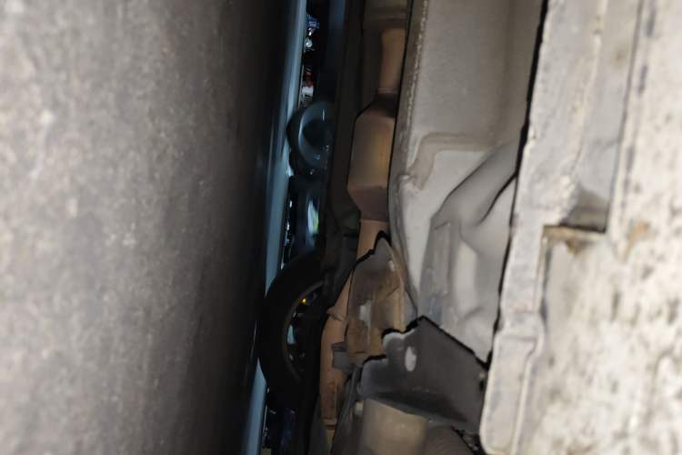 Used Geely Auto Emgrand GT 2015 2.4L Luxury Model Chassis Front Right