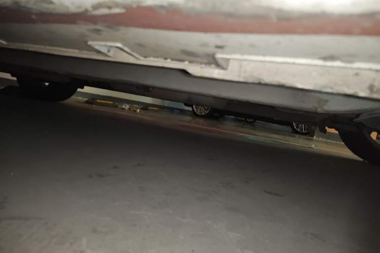Used Geely Auto Emgrand GT 2015 1.8T Flagship Model Chassis Front Right