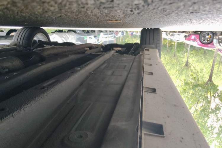Used Geely Auto Emgrand GT 2015 1.8T Flagship Model Chassis Front Right