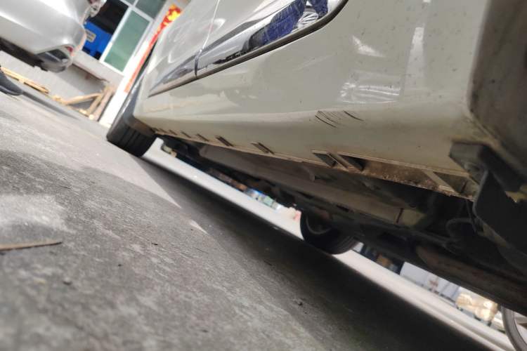 Used Geely Auto Emgrand GT 2015 2.4L Comfort Model Chassis Rear Left