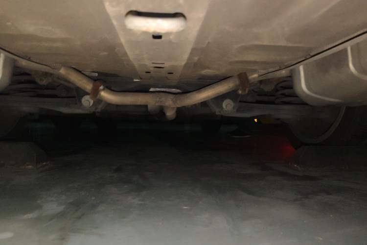 Used Geely Auto Emgrand GT 2015 1.8T Flagship Model Chassis Rear