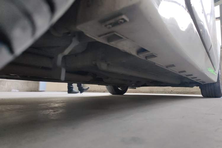 Used Geely Auto Emgrand GT 2015 2.4L Comfort Model Chassis Rear Right