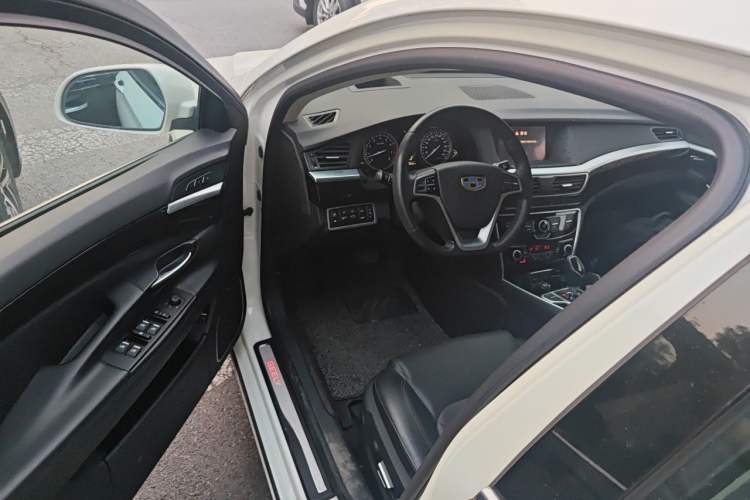 Used Geely Auto Emgrand GT 2015 1.8T Flagship Model Driver Seat