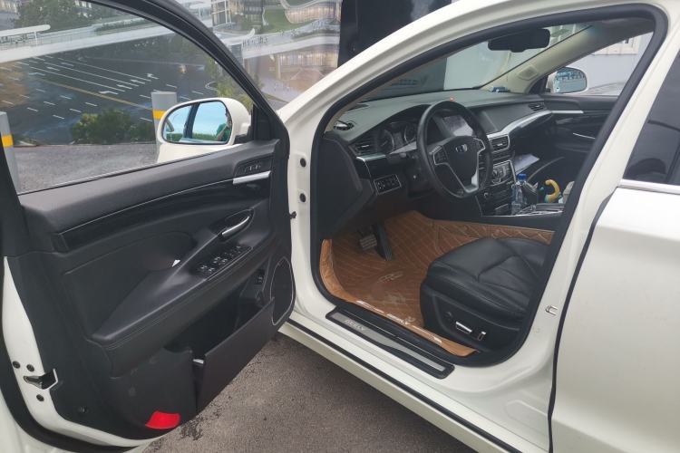 Used Geely Auto Emgrand GT 2015 1.8T Flagship Model Driver Seat
