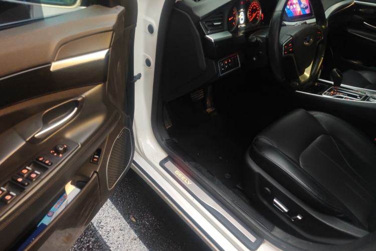 Used Geely Auto Emgrand GT 2015 1.8T Premium Model Driver Seat