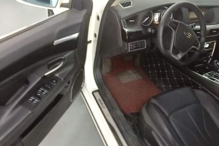 Used Geely Auto Emgrand GT 2015 2.4L Standard Edition Driver Seat