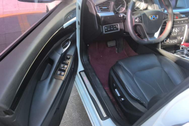 Used Geely Auto Emgrand GT 2015 1.8T Flagship Model Driver Seat