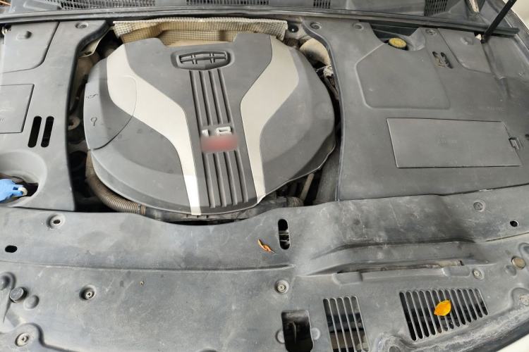 Used Geely Auto Emgrand GT 2015 1.8T Premium Model Engine Bay
