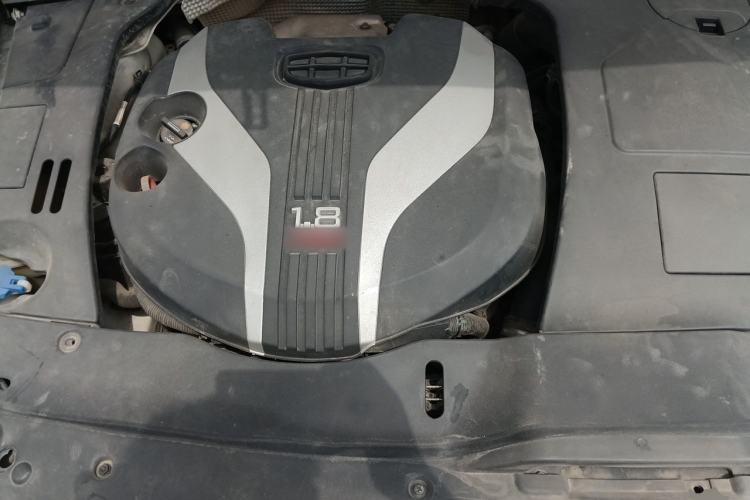 Used Geely Auto Emgrand GT 2015 1.8T Premium Model Engine Bay