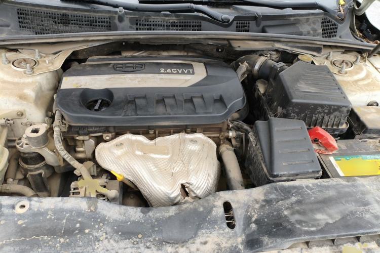 Used Geely Auto Emgrand GT 2015 2.4L Comfort Model Engine Bay